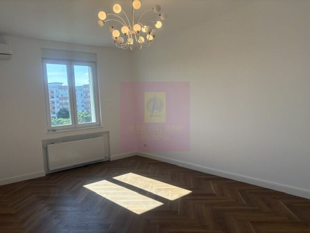 Apartament superb  renovat integral Drumul Sarii.